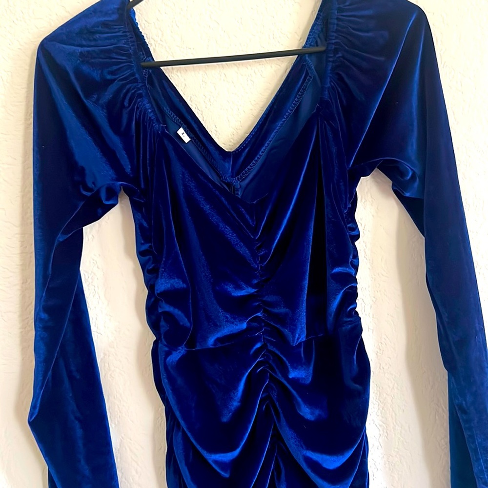 Holiday Scrunch Bodycon Blue Velvet Dress